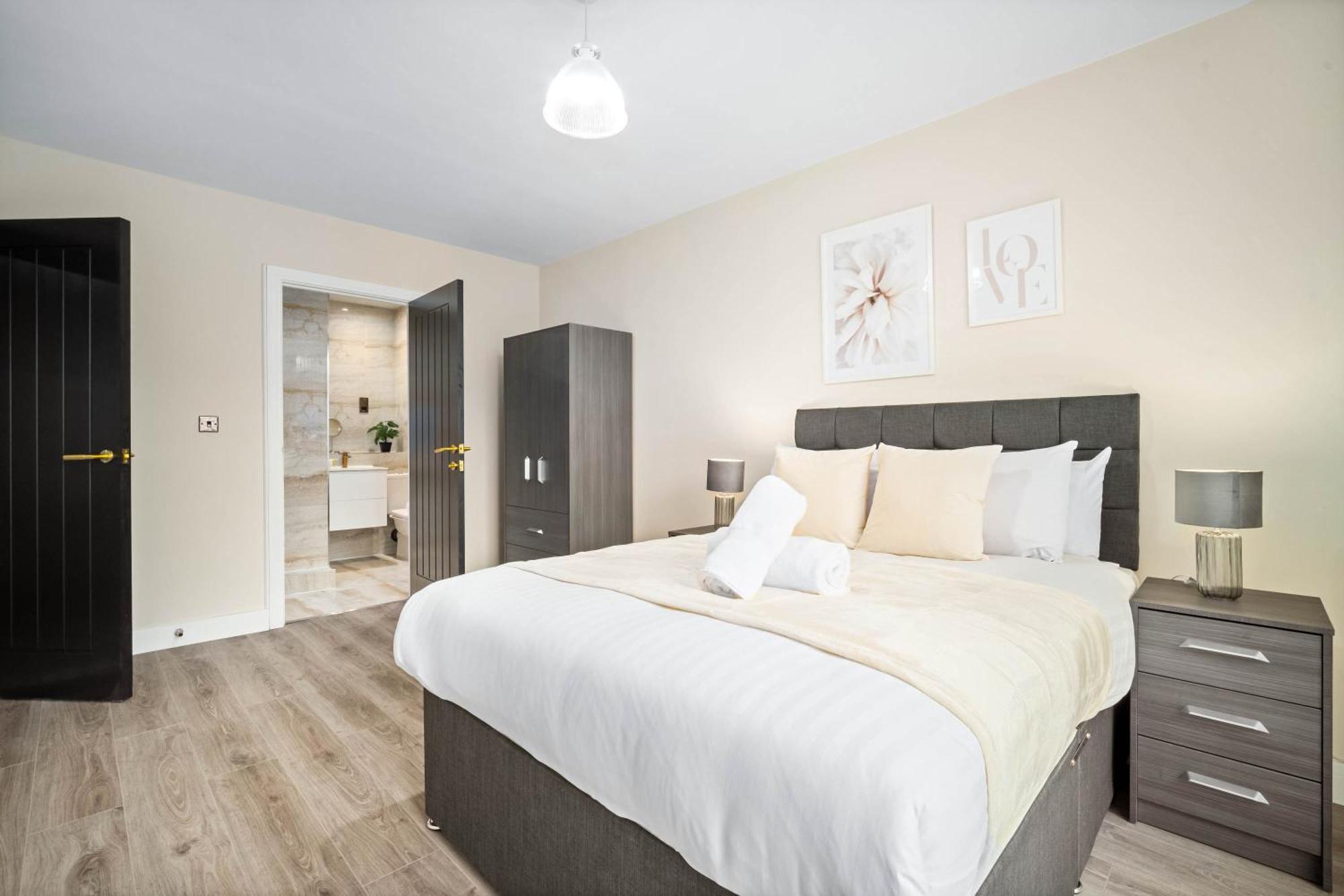 Brand New Luxury Apartment - 2 Bedroom - City Centre - Jq - Wifi - Netflix - 10Ah Birmingham Eksteriør billede
